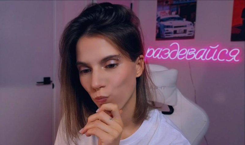 -naomisweet- live stream preview