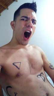 johanylatino