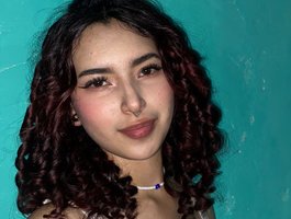 Lucy-Cute live stream preview