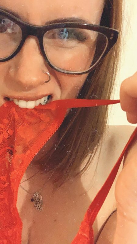 REDHEADROSIE live stream preview