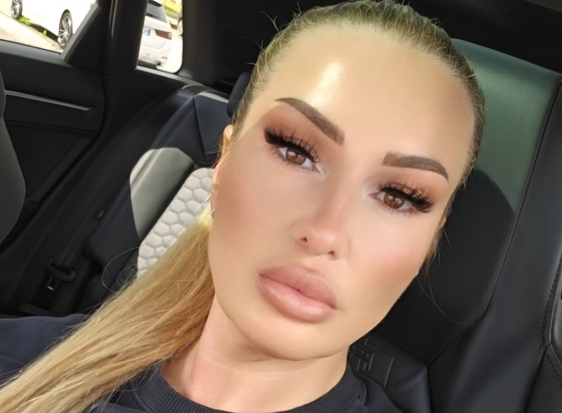 TamaraMilano live stream preview